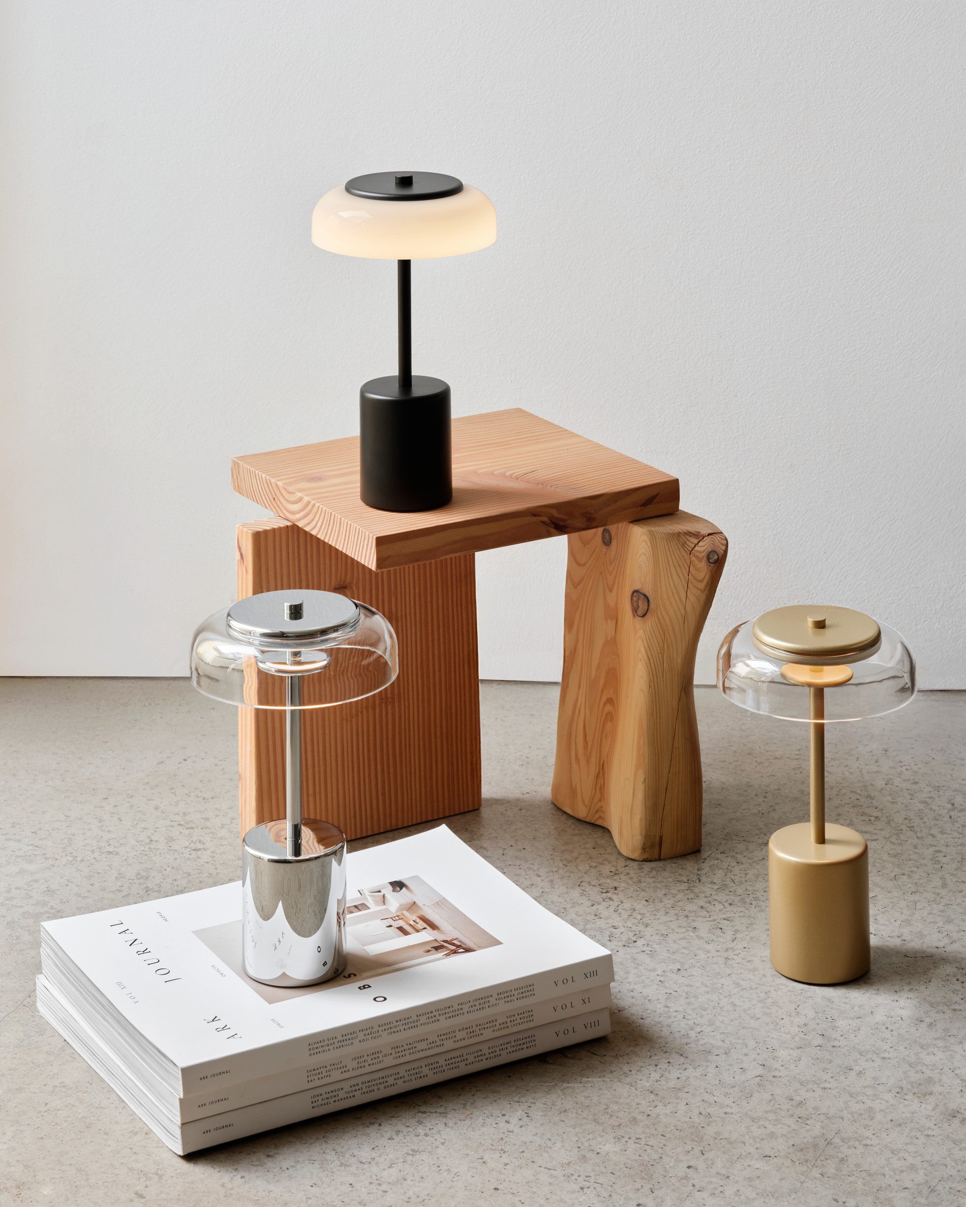 Blossi Table Mini, portable bordlampe, chrome • NUURA