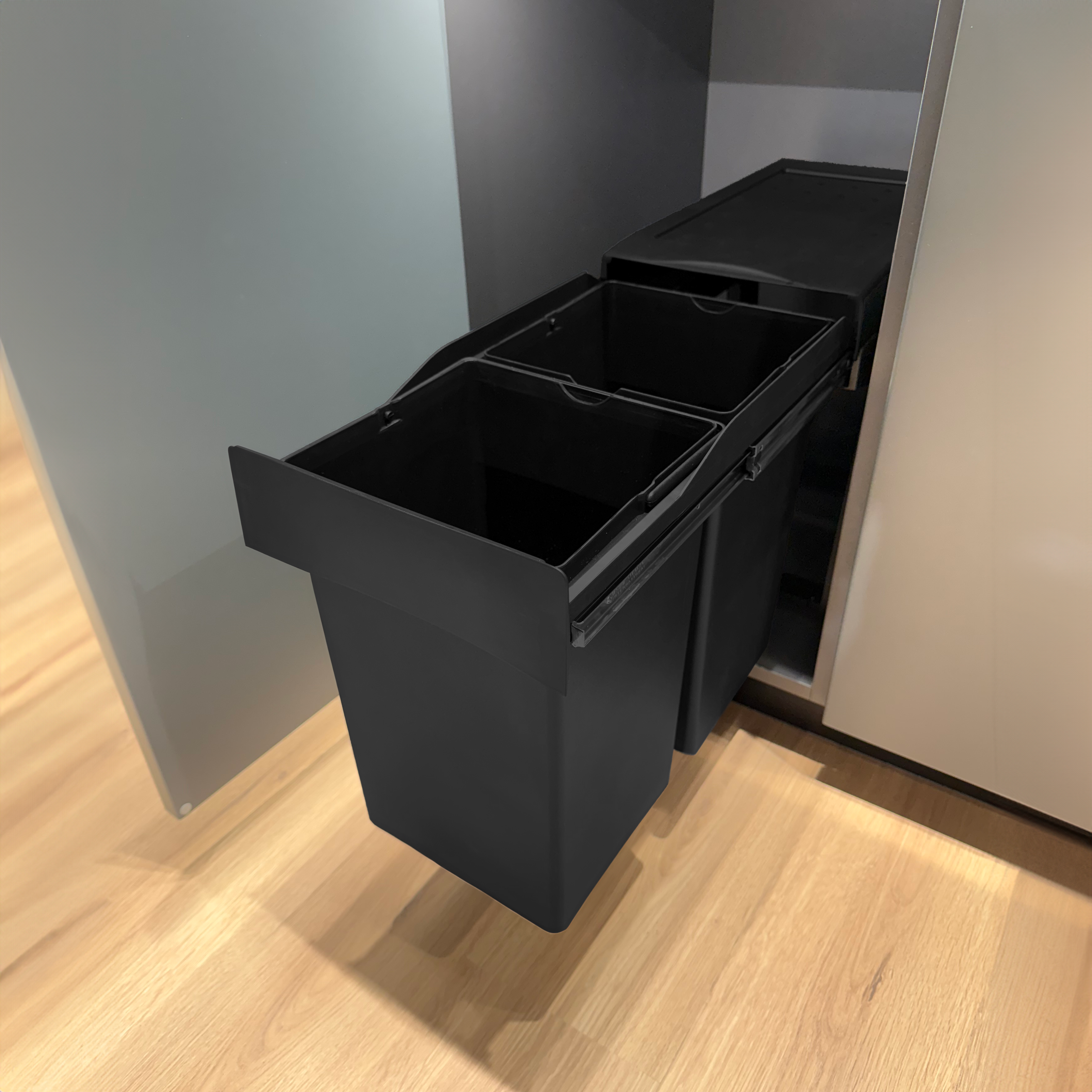 Copenhagen 2-28, sort • Affaldssystem i stål og plast på 2 x 14 liter med fuldudtræk