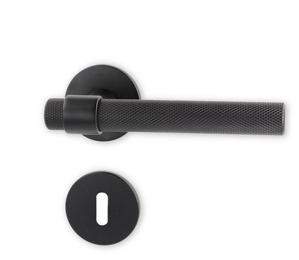 Dørhåndtag House i mat sort inkl. roset og nøgleskilt