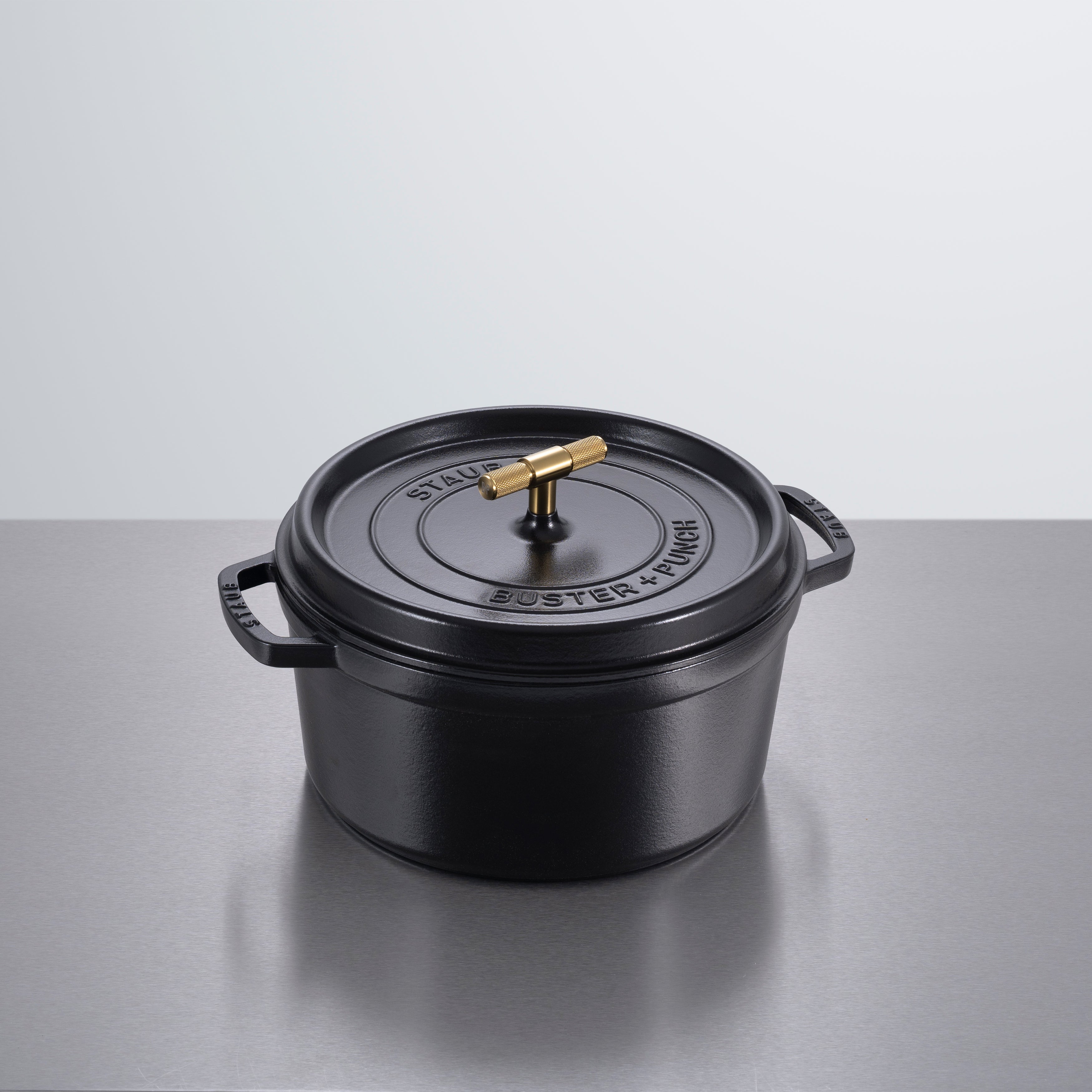 Cocotte gryde, sort/messing • Buster + Punch