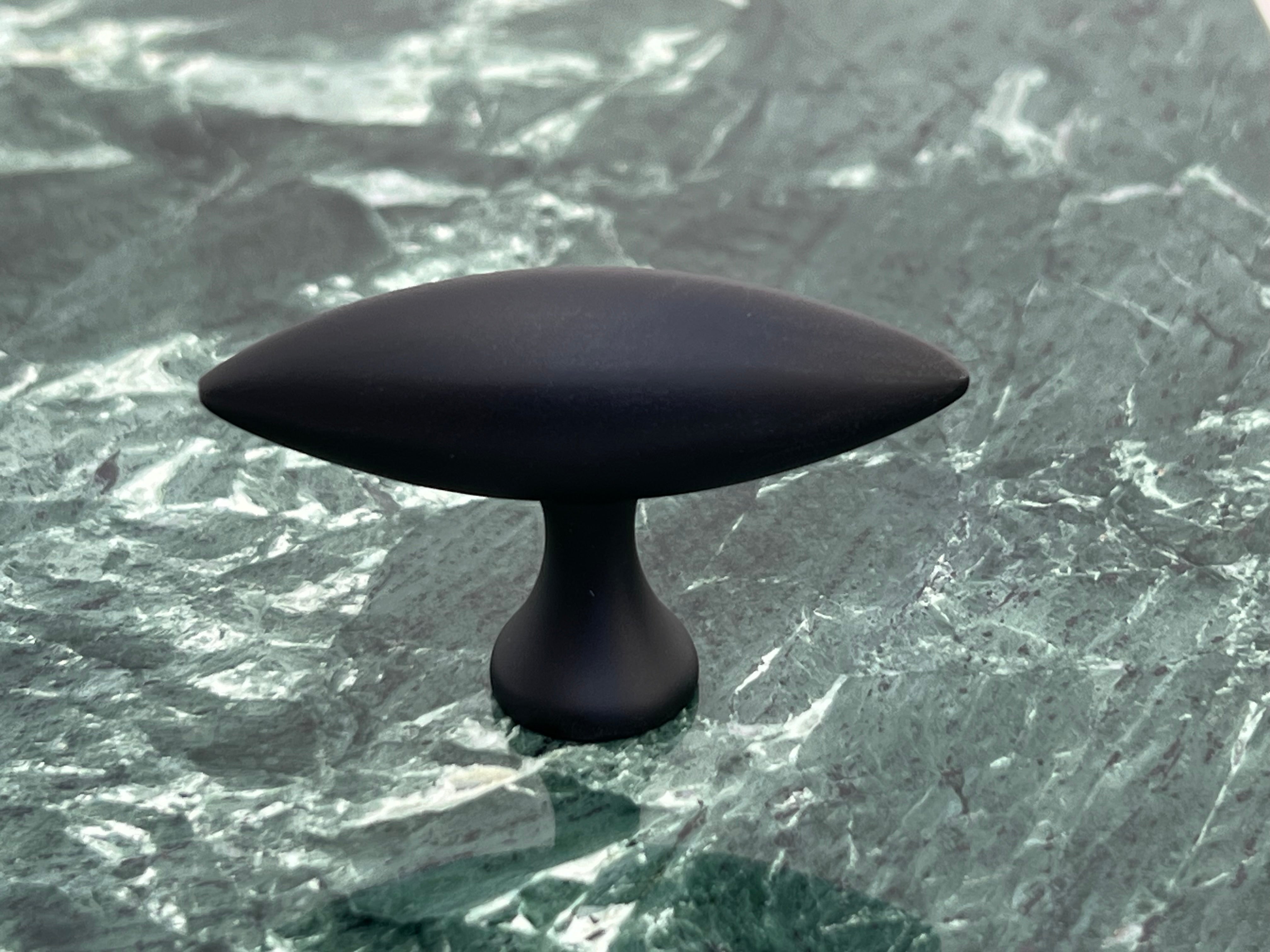 Nyholm • Møbelknop, sort