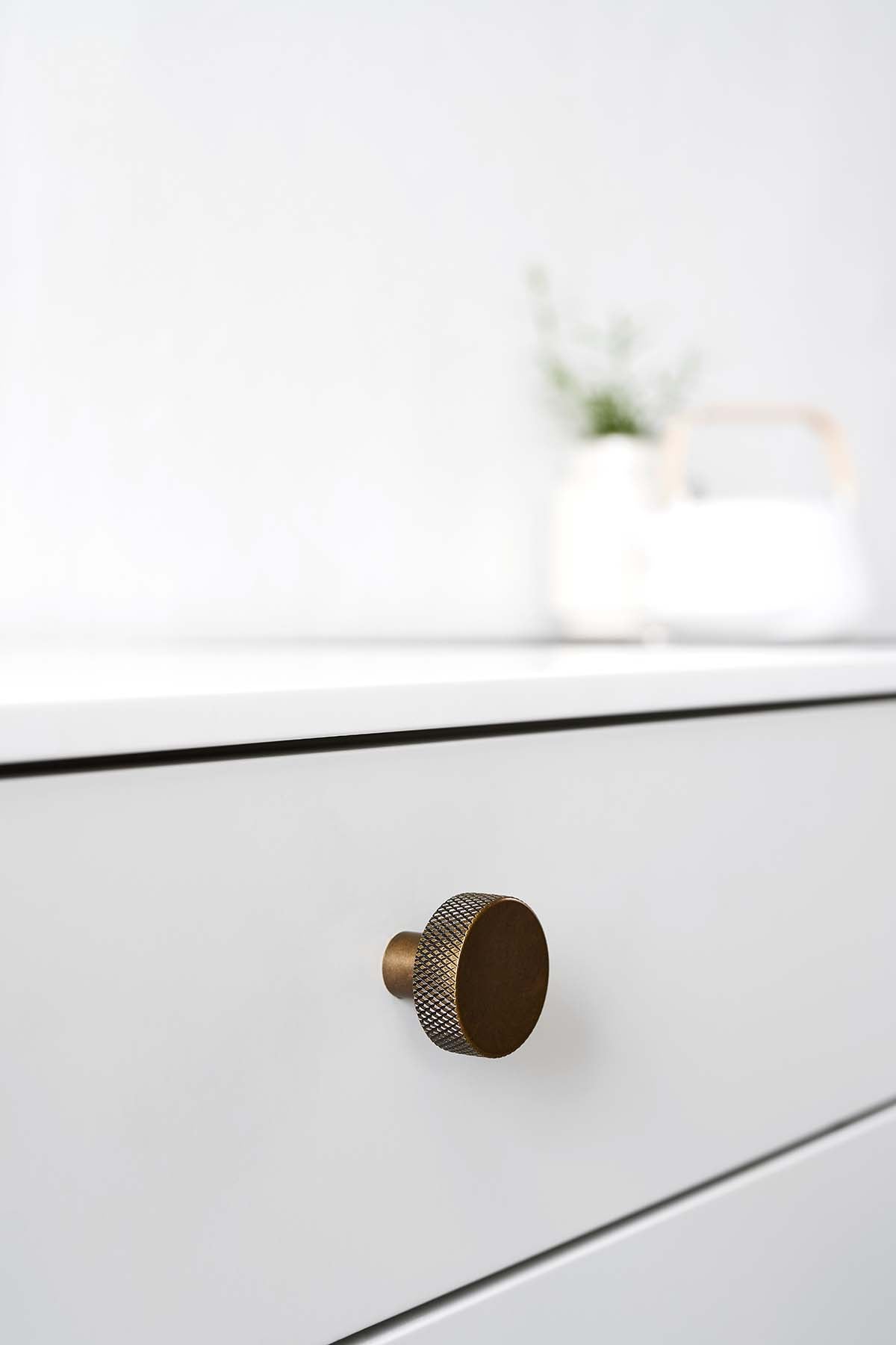 SIMON knop, stål, antik og messing • Furnipart