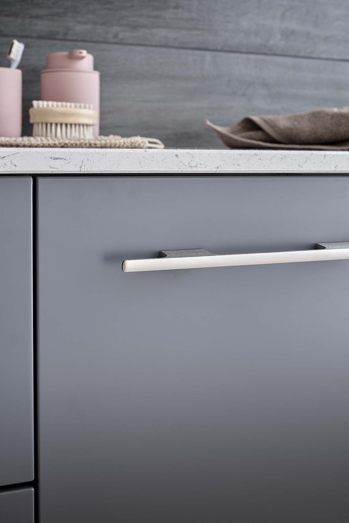 TAU greb, aluminium, stål • Furnipart