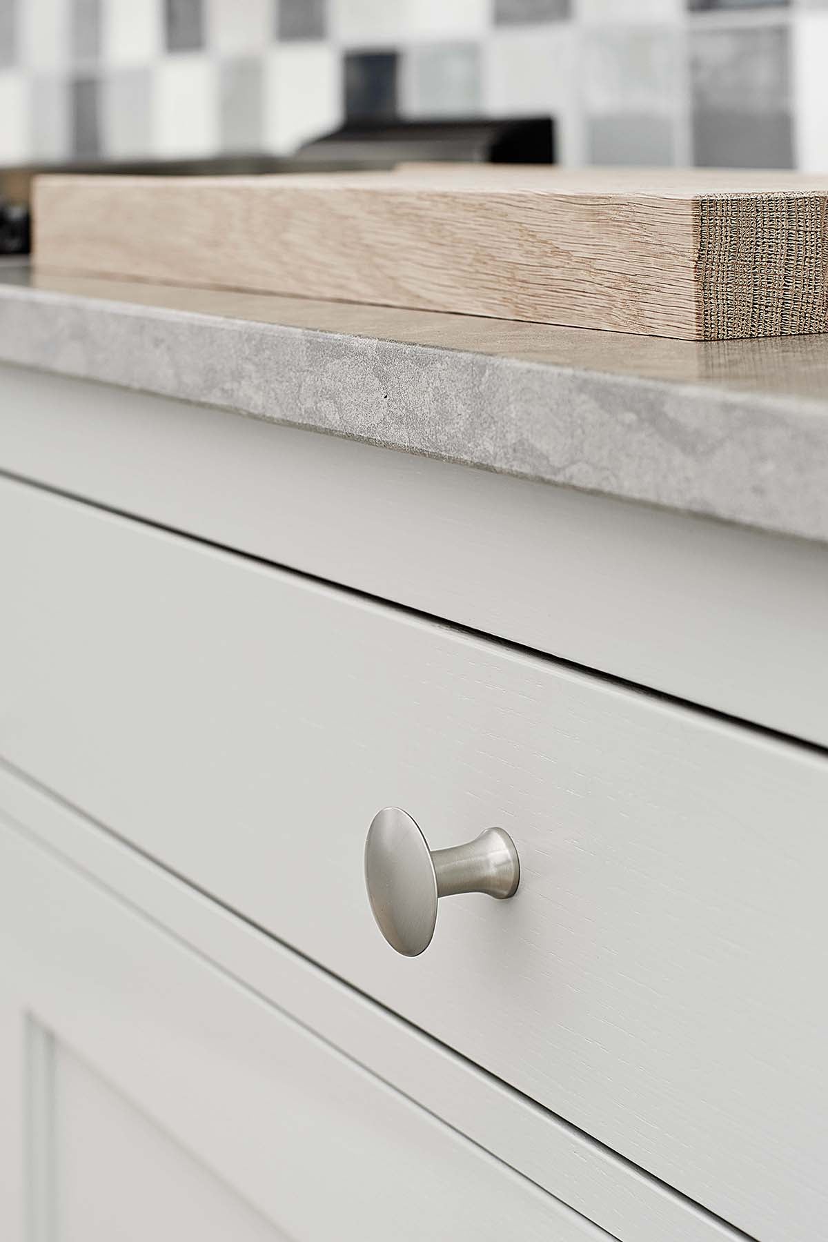 CASTLE w/O-ring knop, zink, stål • Furnipart