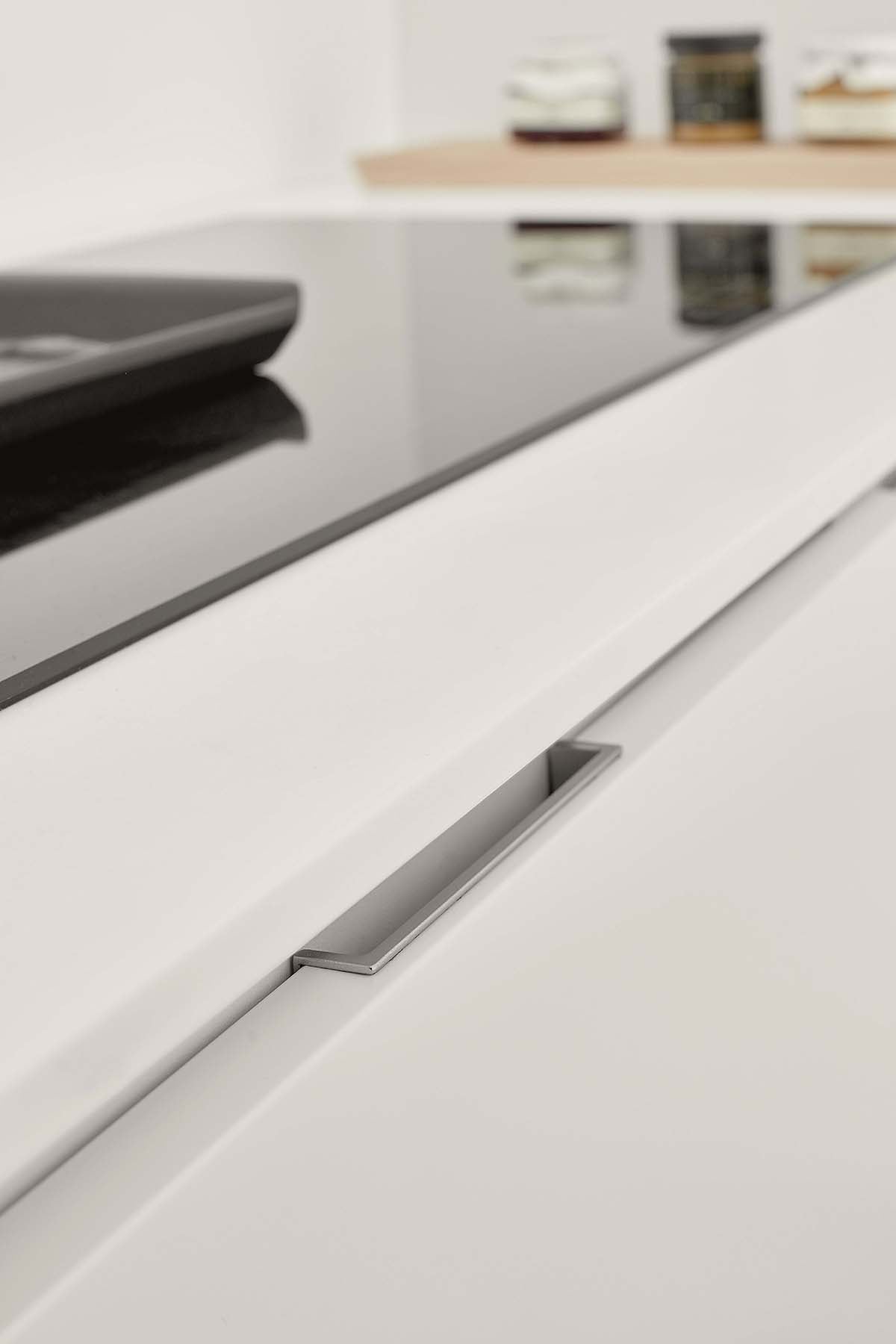 BACK Indlægsgreb, zink, stål • Furnipart