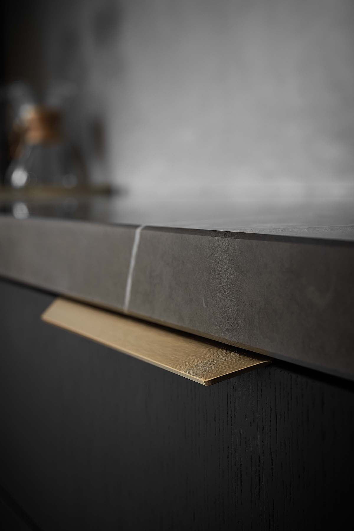 BLAZE 2 greb, aluminium, messing • Furnipart