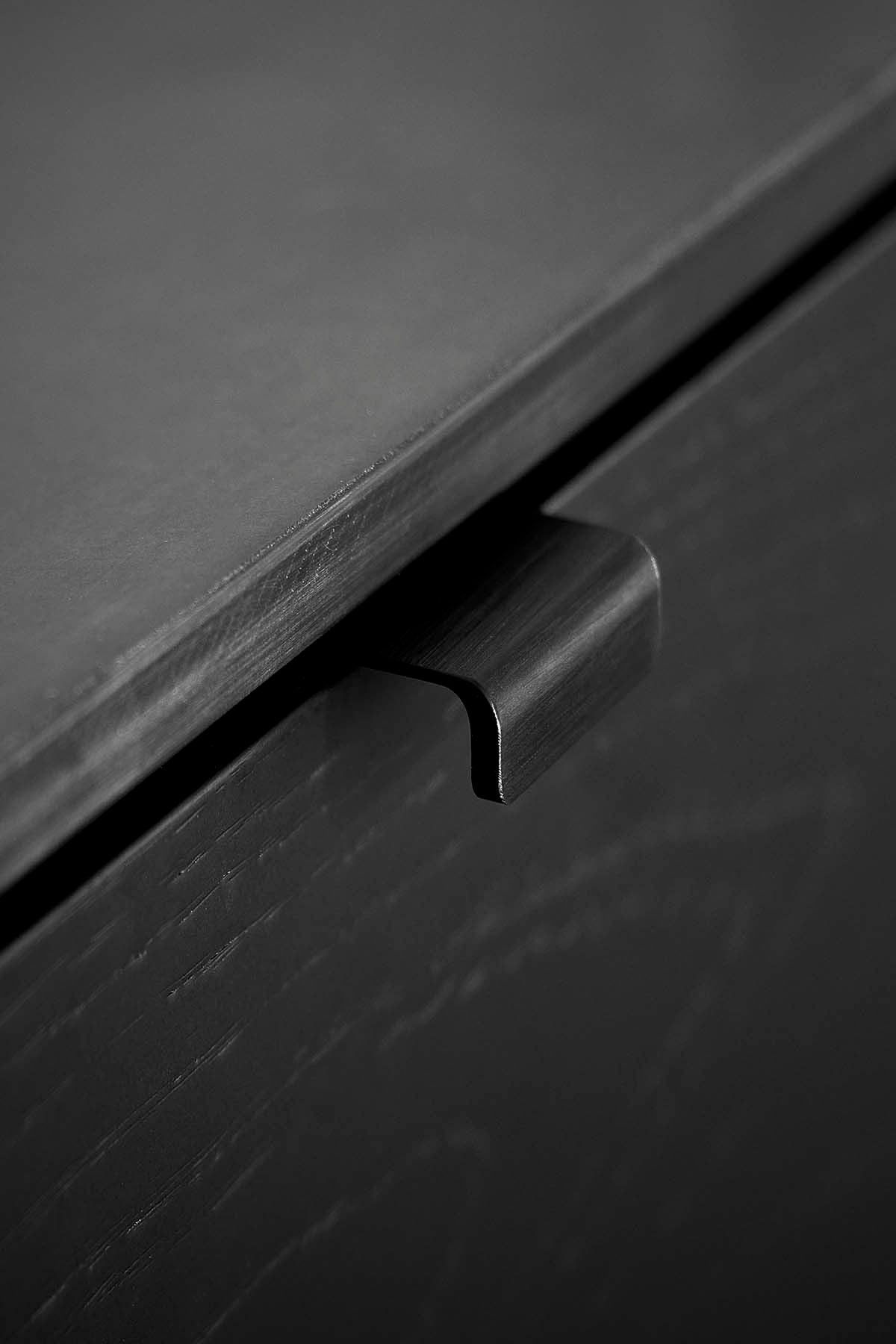 ARTISAN greb, aluminium, sort • Furnipart