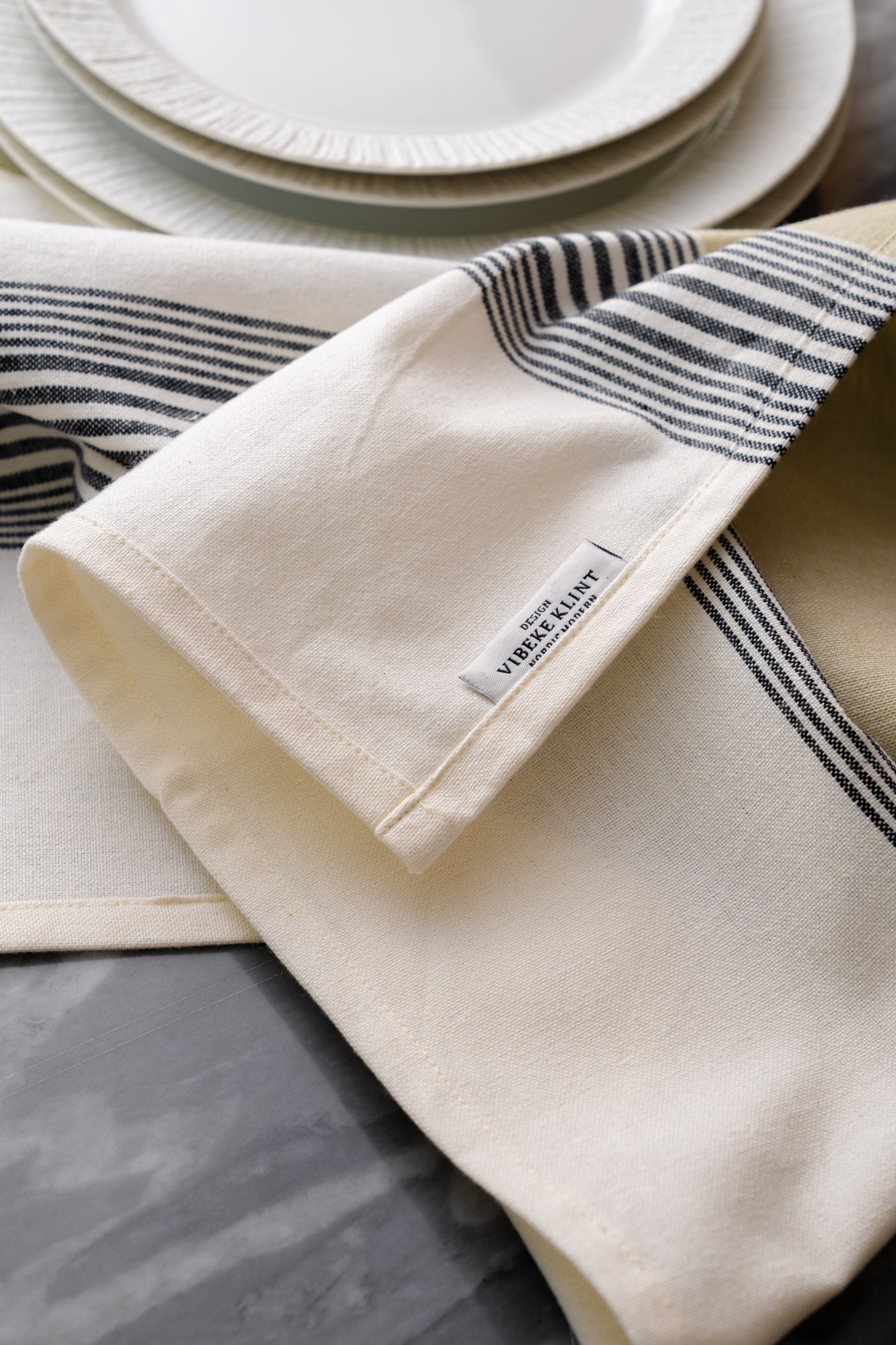 Viskestykker (2 stk.), oliven/sort/hvid • NORDICMODERN