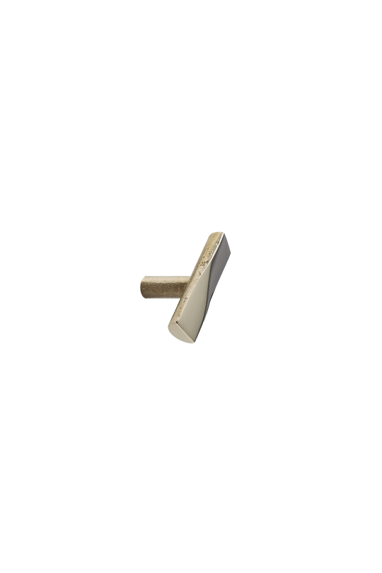 SCULTURA T-bar møbelknop, messing • Furnipart
