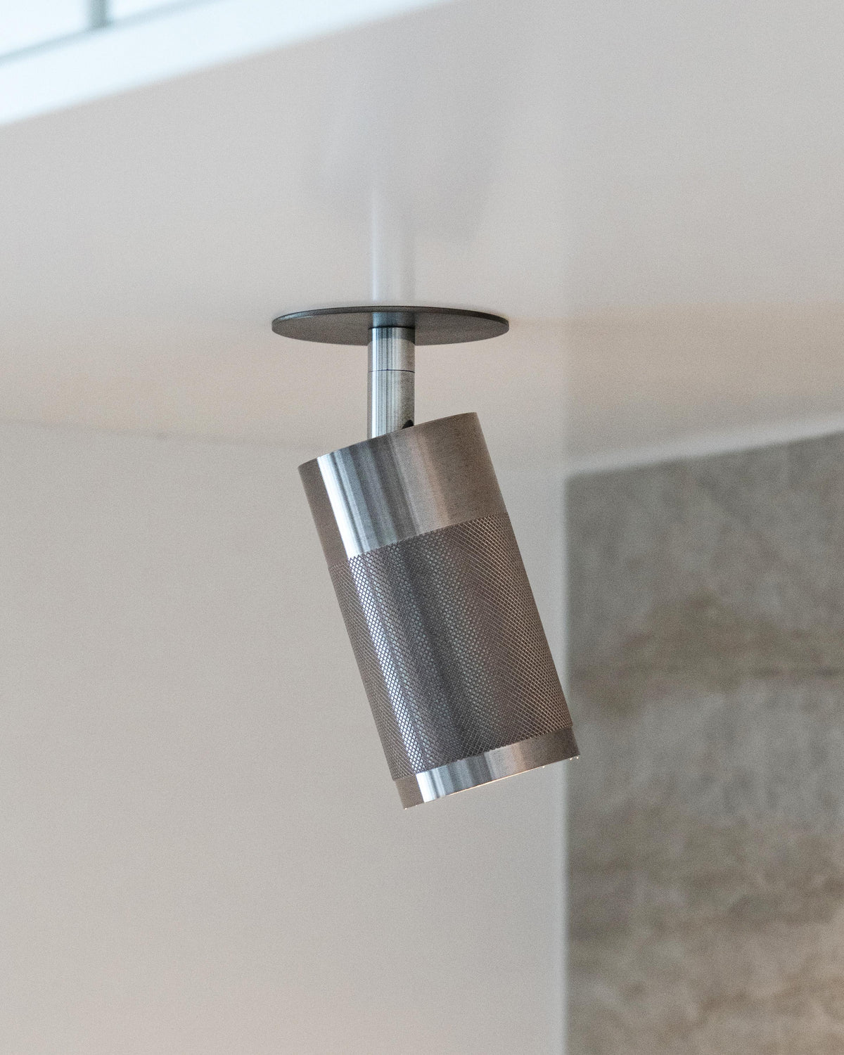 Patrone loftspot med dækplade - clip fit, rustfritt stål look • Thorup Copenhagen - Copenhagenhomedesign