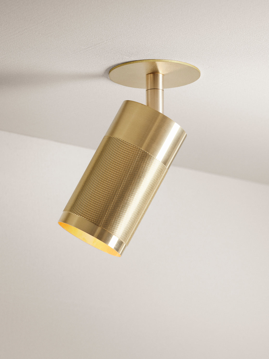 Patrone loftspot med dækplade - clip fit, messing • Thorup Copenhagen - Copenhagenhomedesign