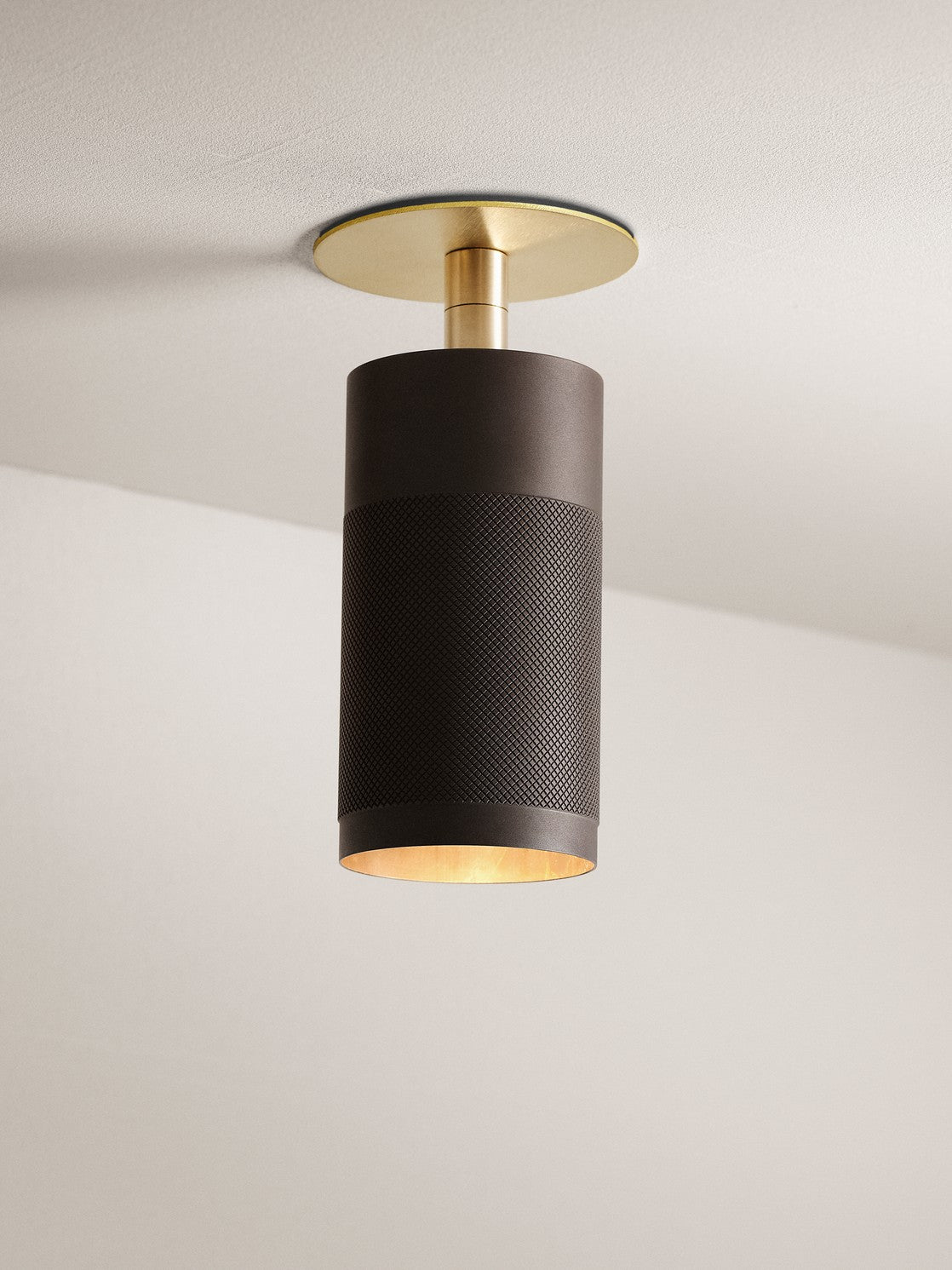 Patrone loftspot med dækplade - box fit, bruneret og messing • Thorup Copenhagen - Copenhagenhomedesign