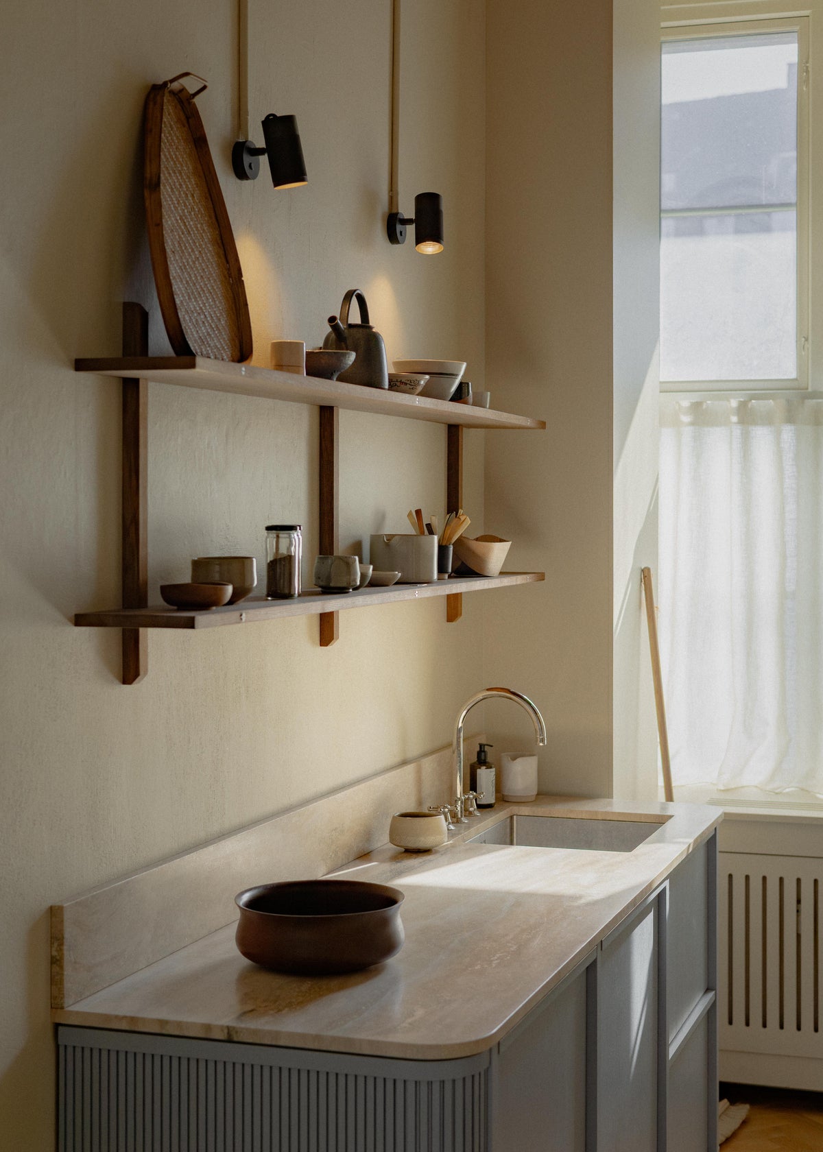 Patrone væglampe small, sortbruneret og messing • Thorup Copenhagen - Copenhagenhomedesign