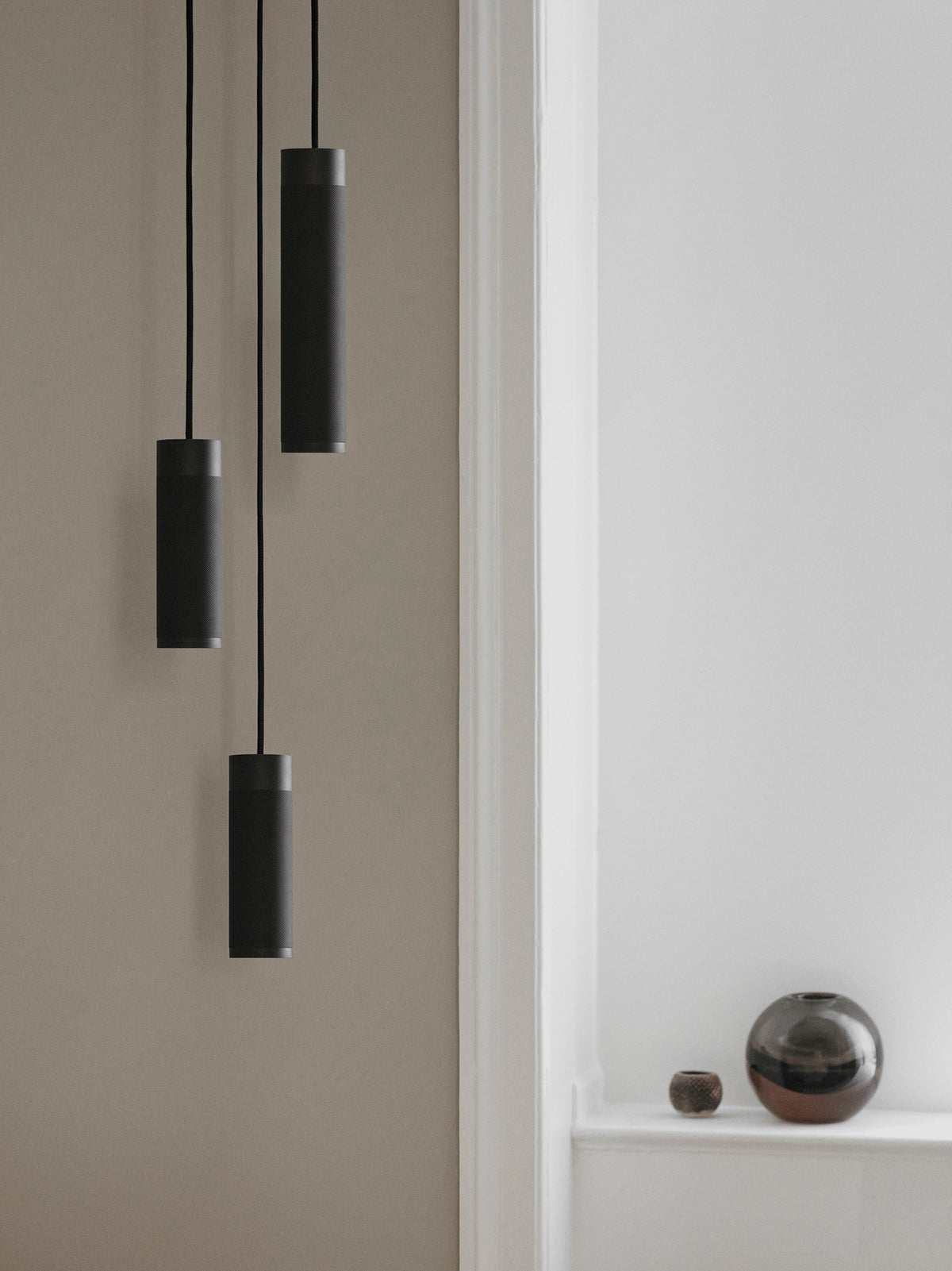 Patrone Cluster 3 Pendel Sort Bruneret Messing • Thorup Copenhagen - Copenhagenhomedesign