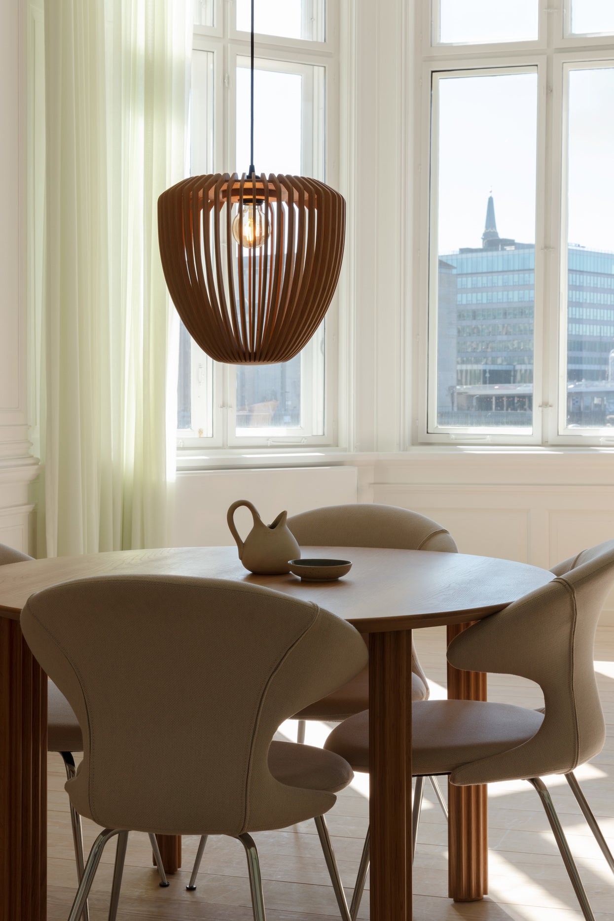 Clava Wood lampeskærm, egetræ • UMAGE