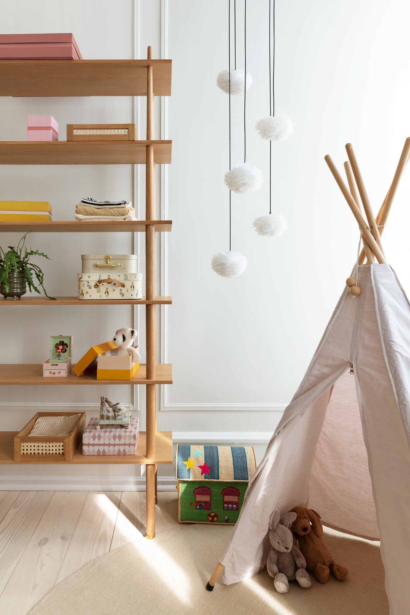 Eos Nano Cluster 5 pendel med roset mini, hvid og sort • UMAGE