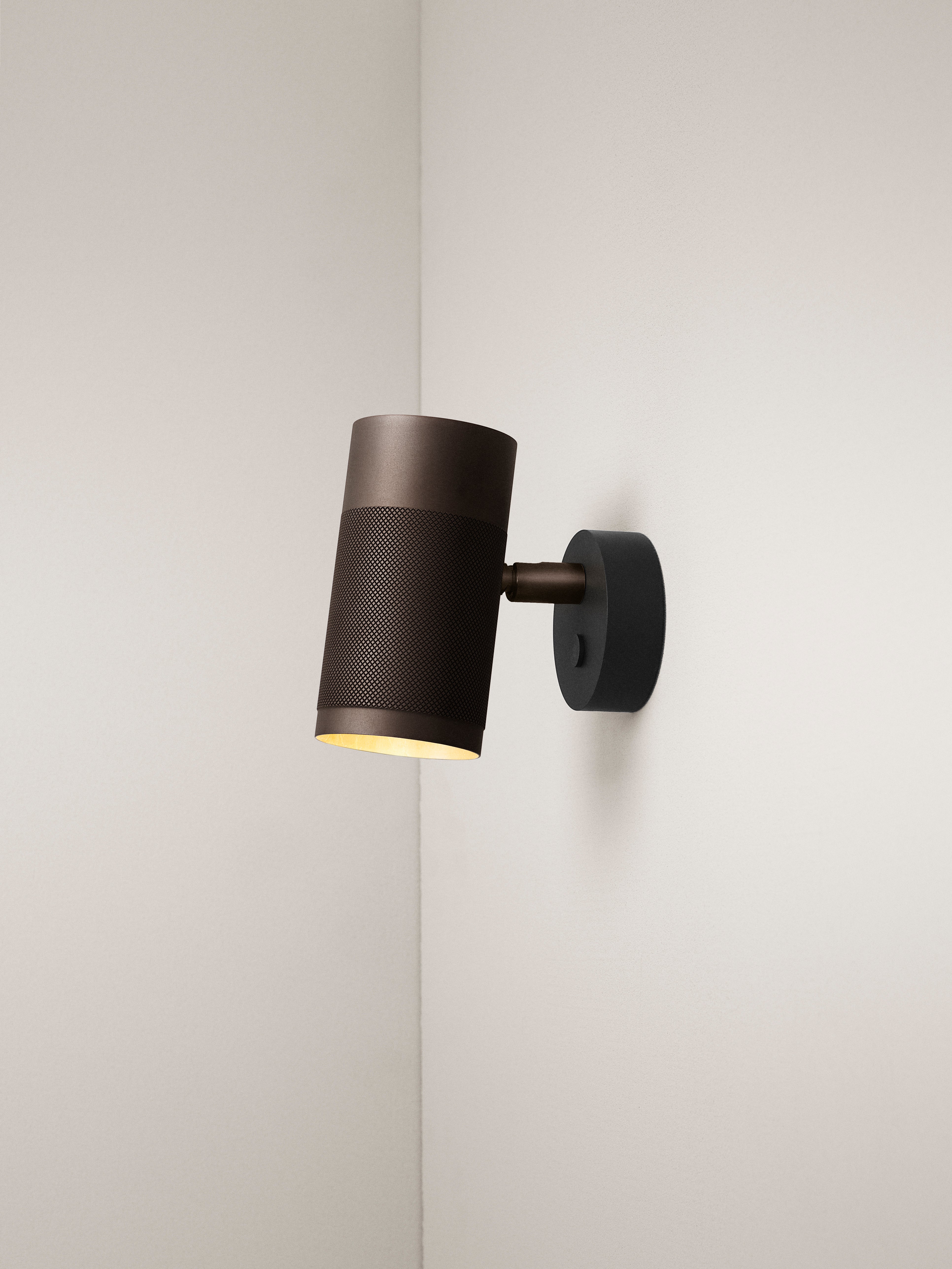 Patrone væglampe small, bruneret messing • Thorup Copenhagen