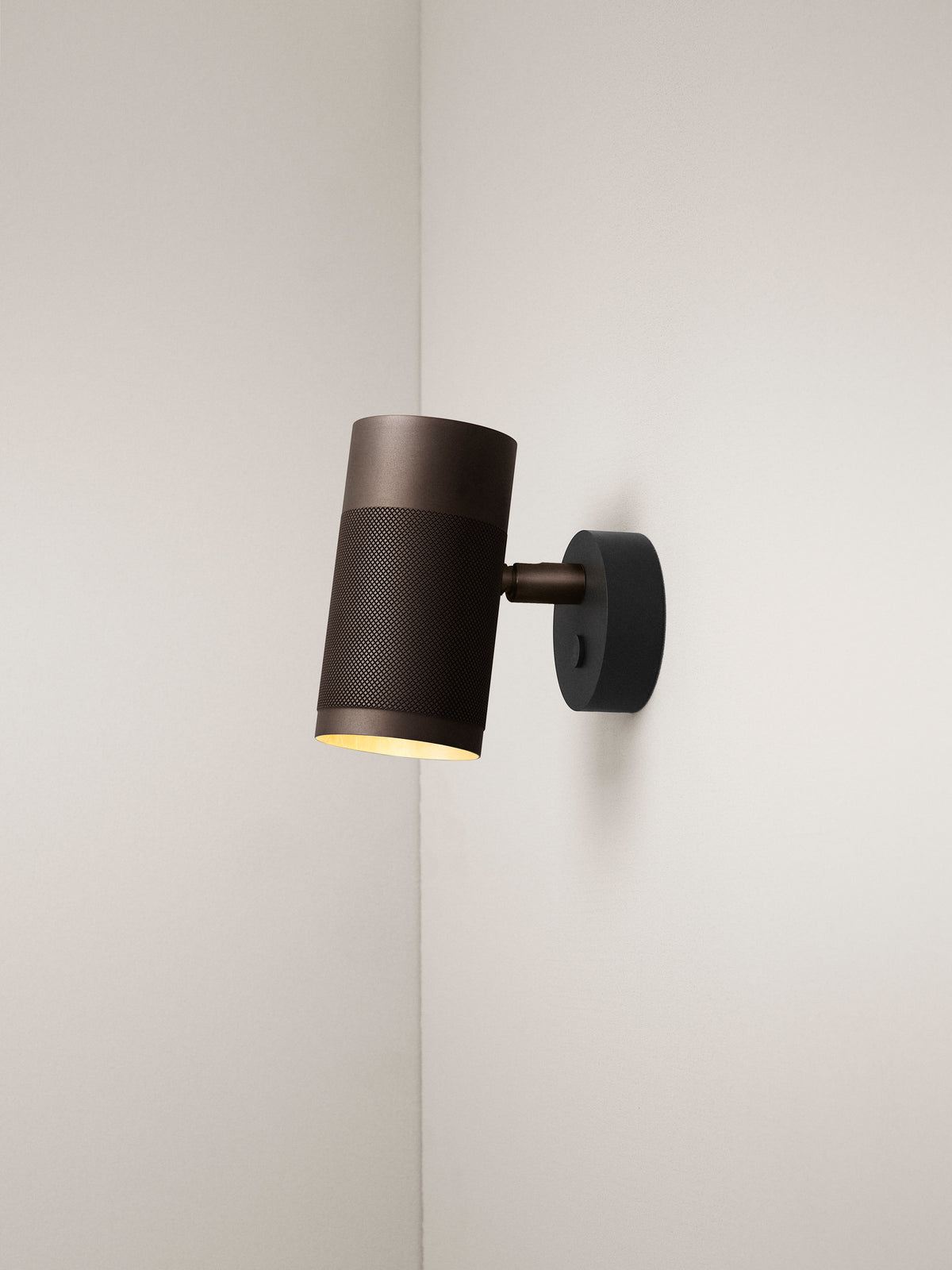 Patrone væglampe small, bruneret messing • Thorup Copenhagen - Copenhagenhomedesign