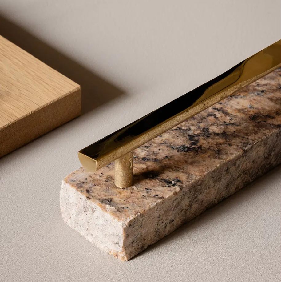 SCULTURA greb, messing • Furnipart