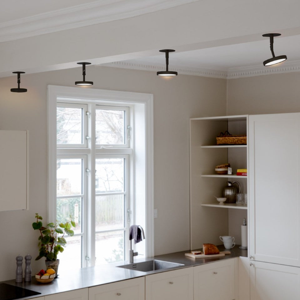 Asteria Spot spotlampe, sort • UMAGE