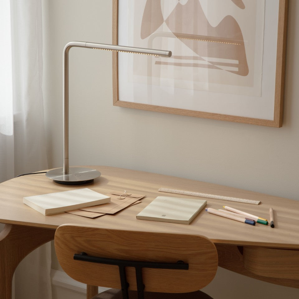 Omni Table bordlampe, stål • UMAGE