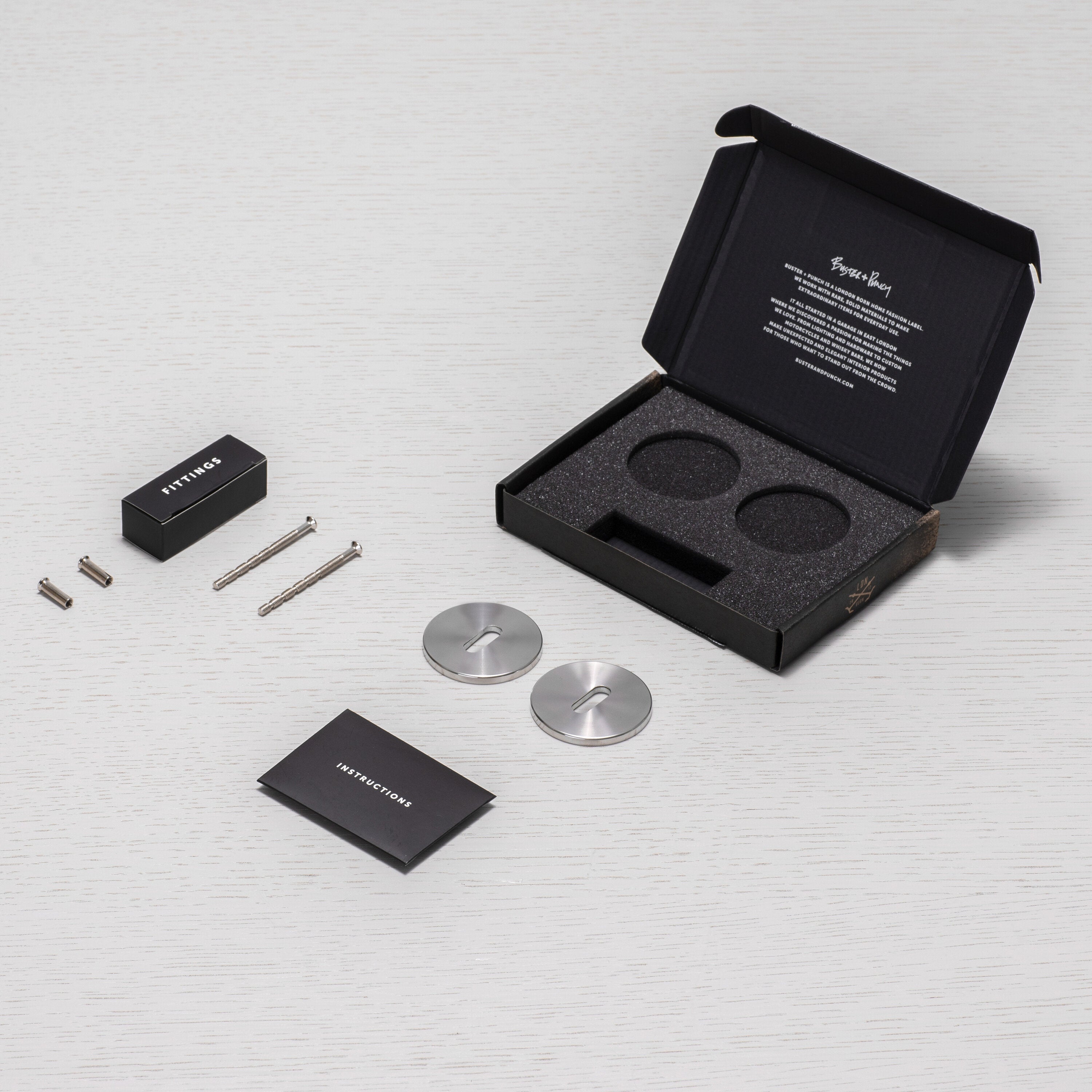 Nøgleskilt i rustfrit stål - c/c 27 mm • Buster + Punch