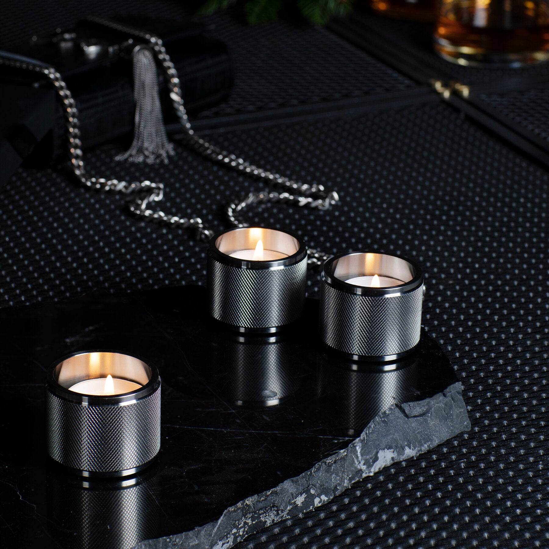 Tealight fyrfadslysestage i rustfrit stål med diamond cut mønster - 3 stk. • Buster + Punch