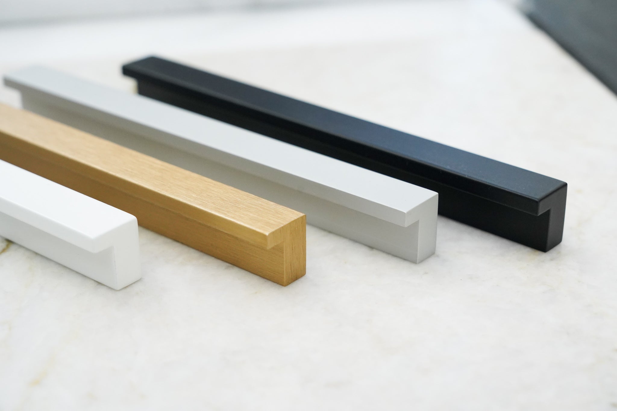 Klampenborg • Profilgreb, sort