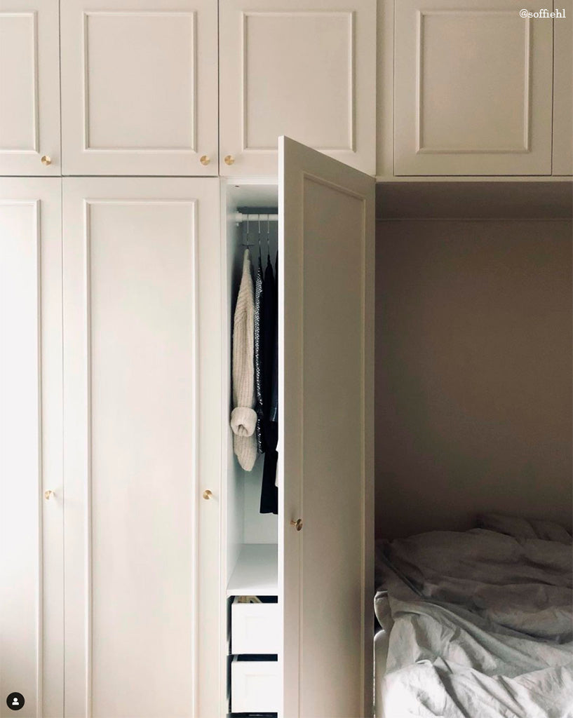 København møbelknop, Ø 75 mm, børstet messing med lak • Chr. Jørgensen