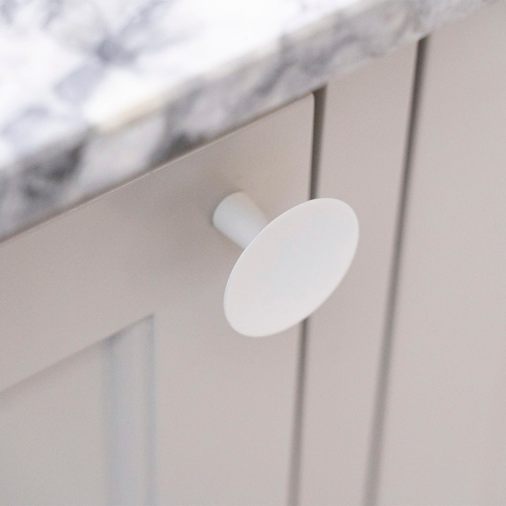 København møbelknop, Ø 75 mm, mat hvid • Chr. Jørgensen