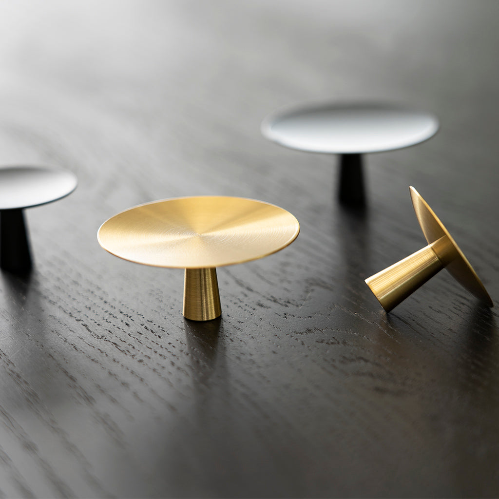 Knop + knage: København • møbelknop i massiv messing i rustfri stål look