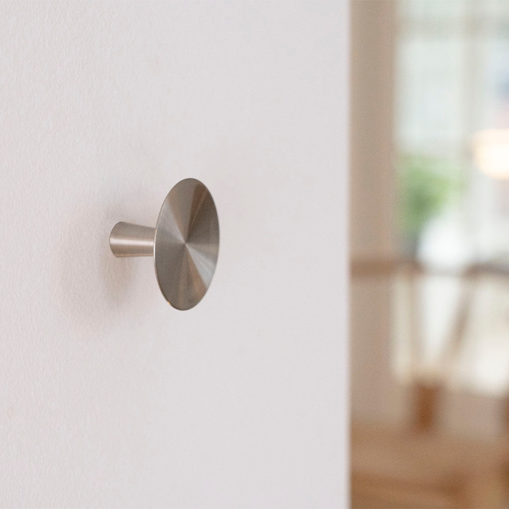 København møbelknop, Ø 55 mm, rustfrit stål look • Chr. Jørgensen