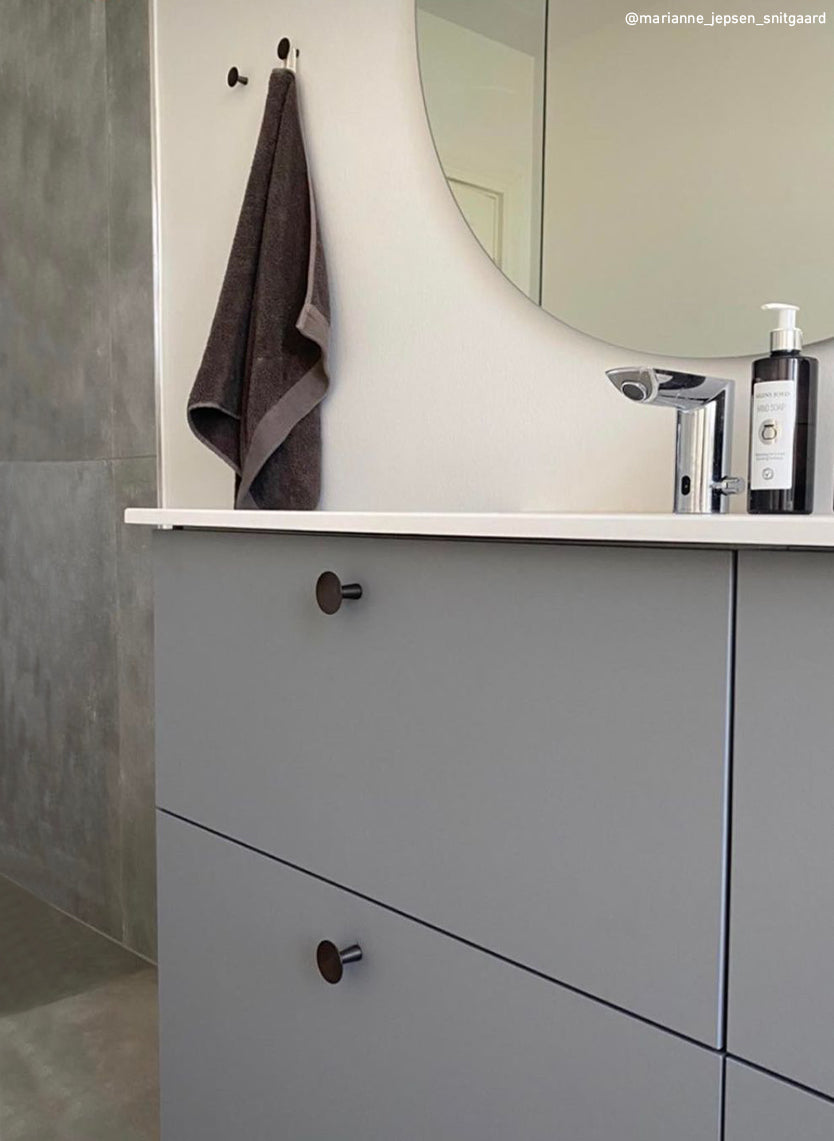 København møbelknop, Ø 55 mm, bruneret messing • Chr. Jørgensen