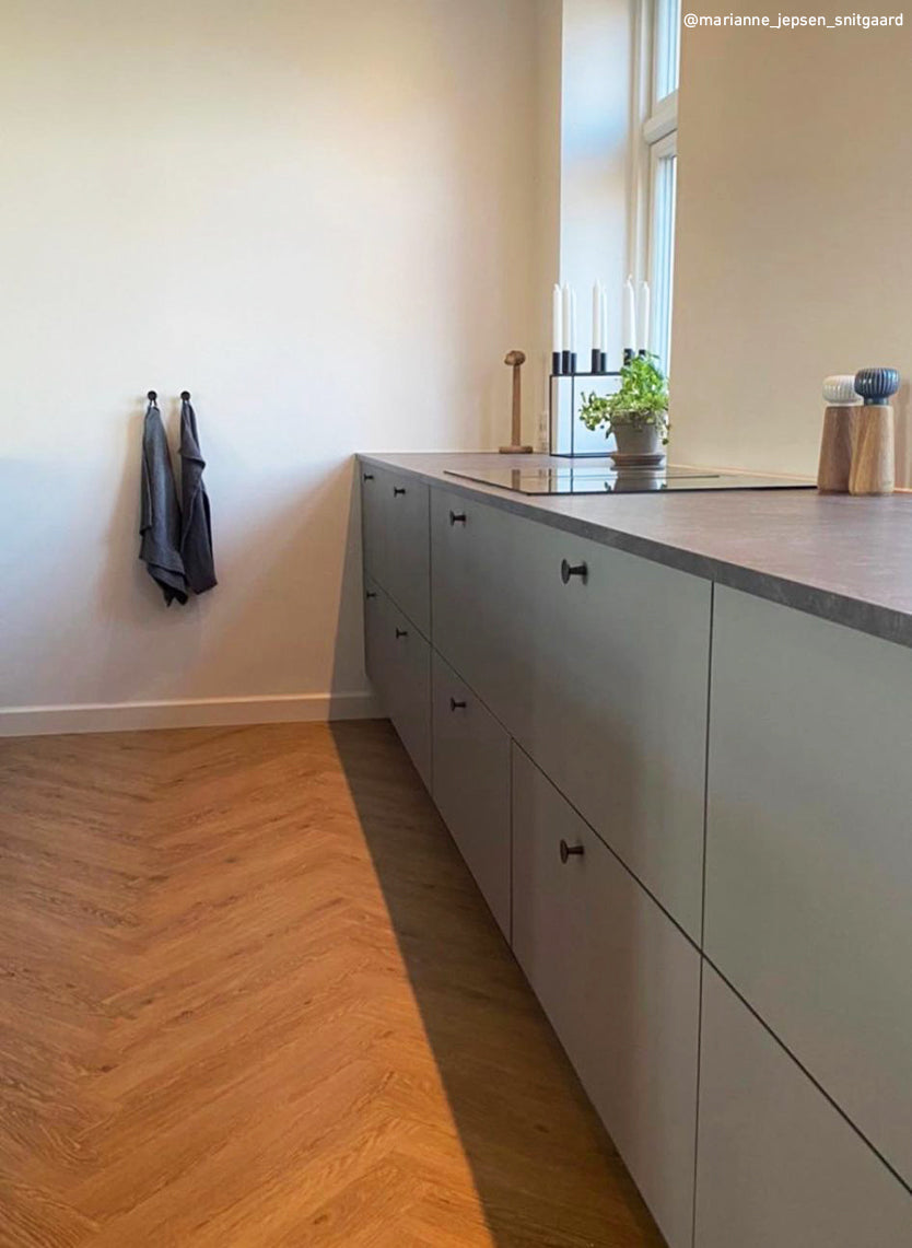 København møbelknop, Ø 55 mm, bruneret messing • Chr. Jørgensen