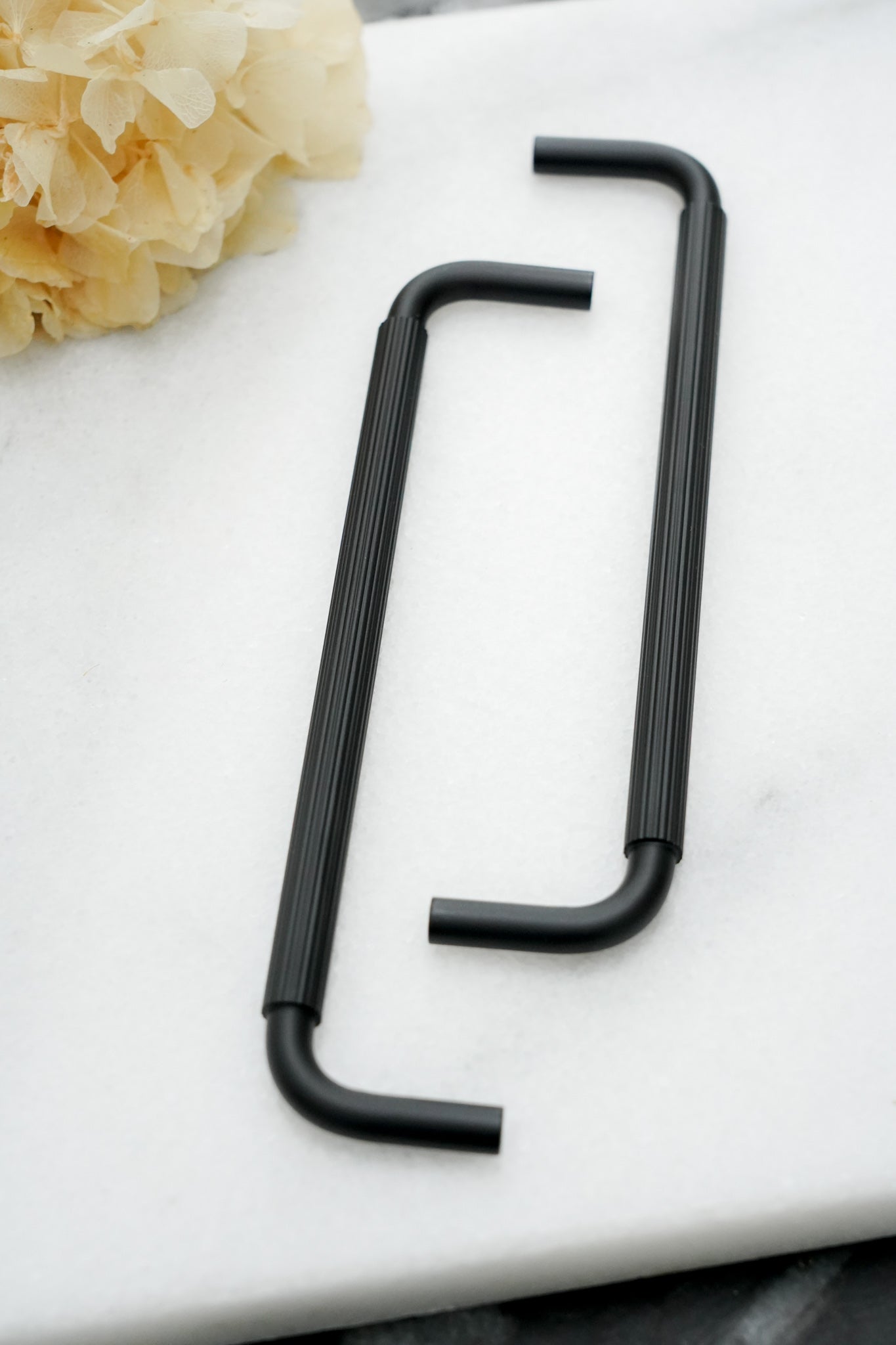 Langelinie • Køkkengreb, sort