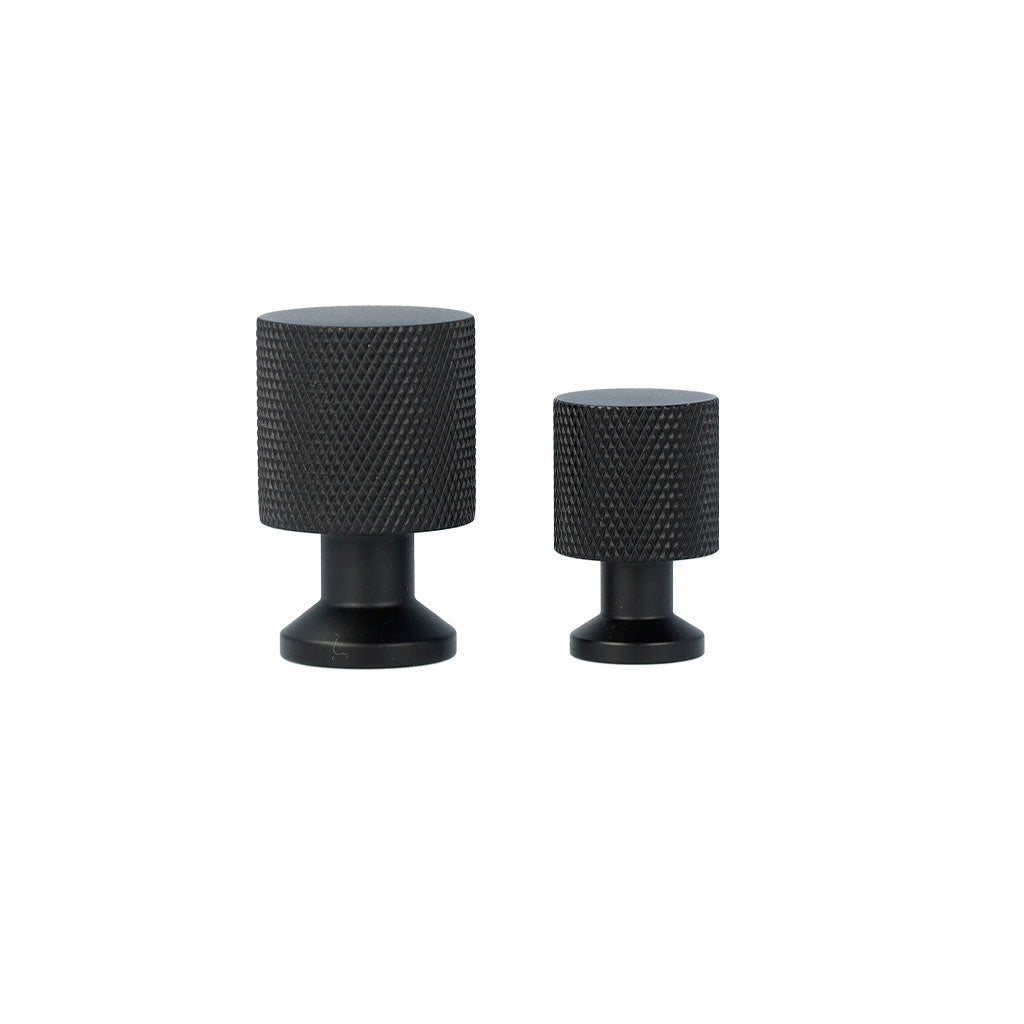 Nyboder møbelknop med diamond cut, 33 mm, mat sort • Chr. Jørgensen