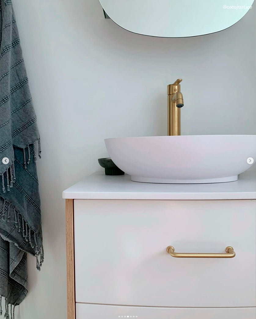 Rungsted • Greb m. løse fødder, børstet messing m. mat lak