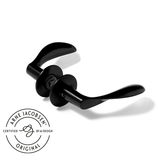 Arne Jacobsen dørhåndtag - AJ97 dørgreb, mat sort (RAL 9005), lille model med snap-on cover  • d line