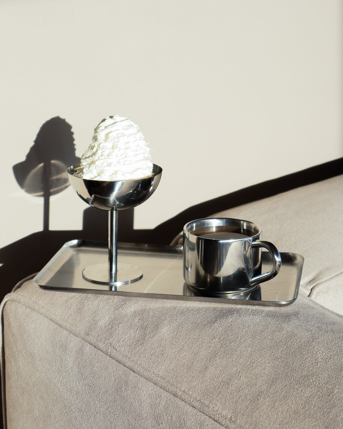 Serveringsbakke i rustfrit stål • NICHBA