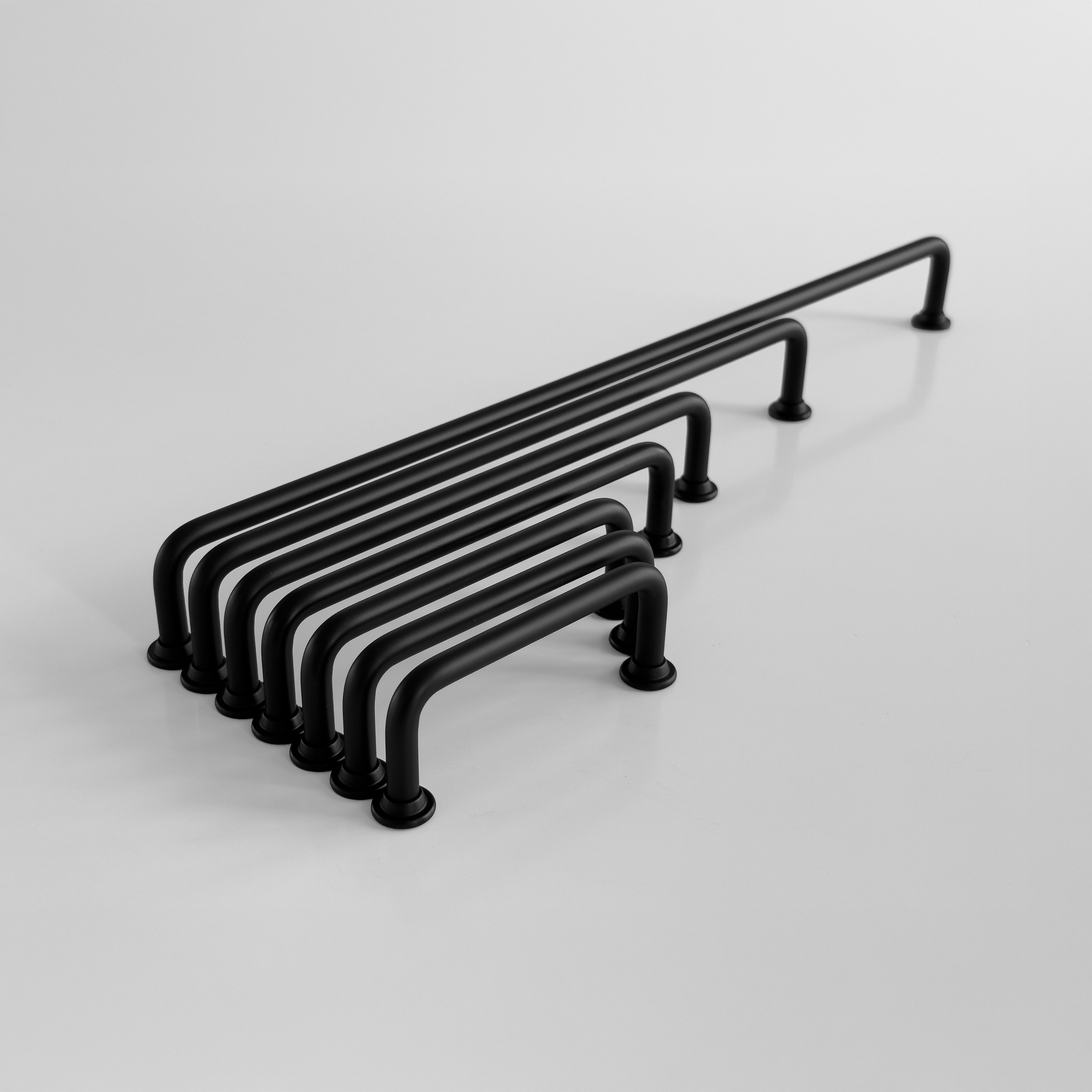 Frederiksberg • Køkkengreb, mat sort