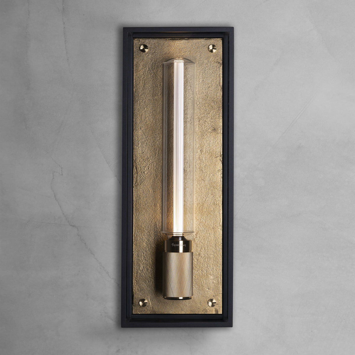 Caged Wet væglampe, messing • Buster + Punch - Copenhagenhomedesign