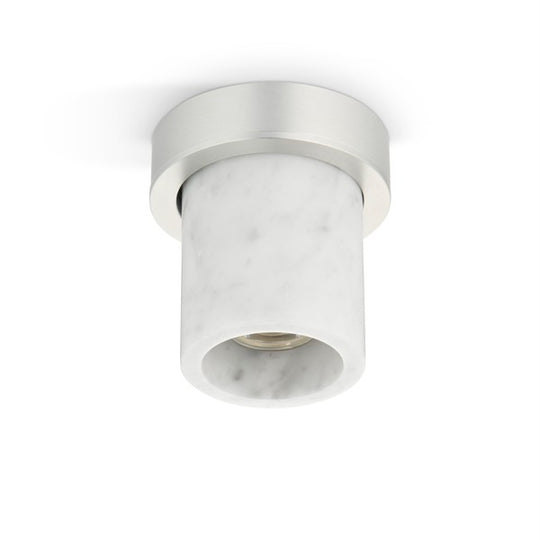 Miss Marble spot, rustfrit stål look og hvid carrara • Design by Us