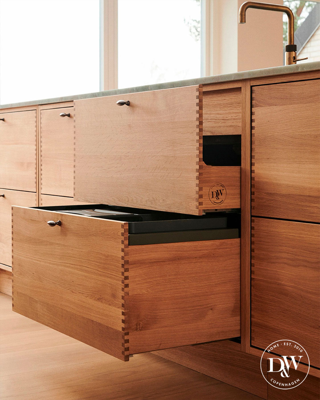 Møbelknop i bronze / bruneret messing - Nyholm • Chr. Jørgensen - Copenhagenhomedesign