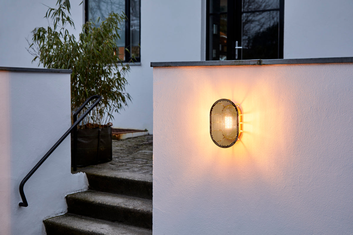 Night Rider væglampe, messing uden lak • Design by Us - Copenhagenhomedesign