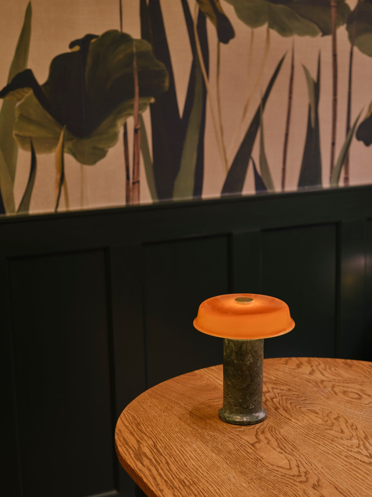 TRIP No. 2 portable bordlampe, moss/amber • Design by Us - Copenhagenhomedesign