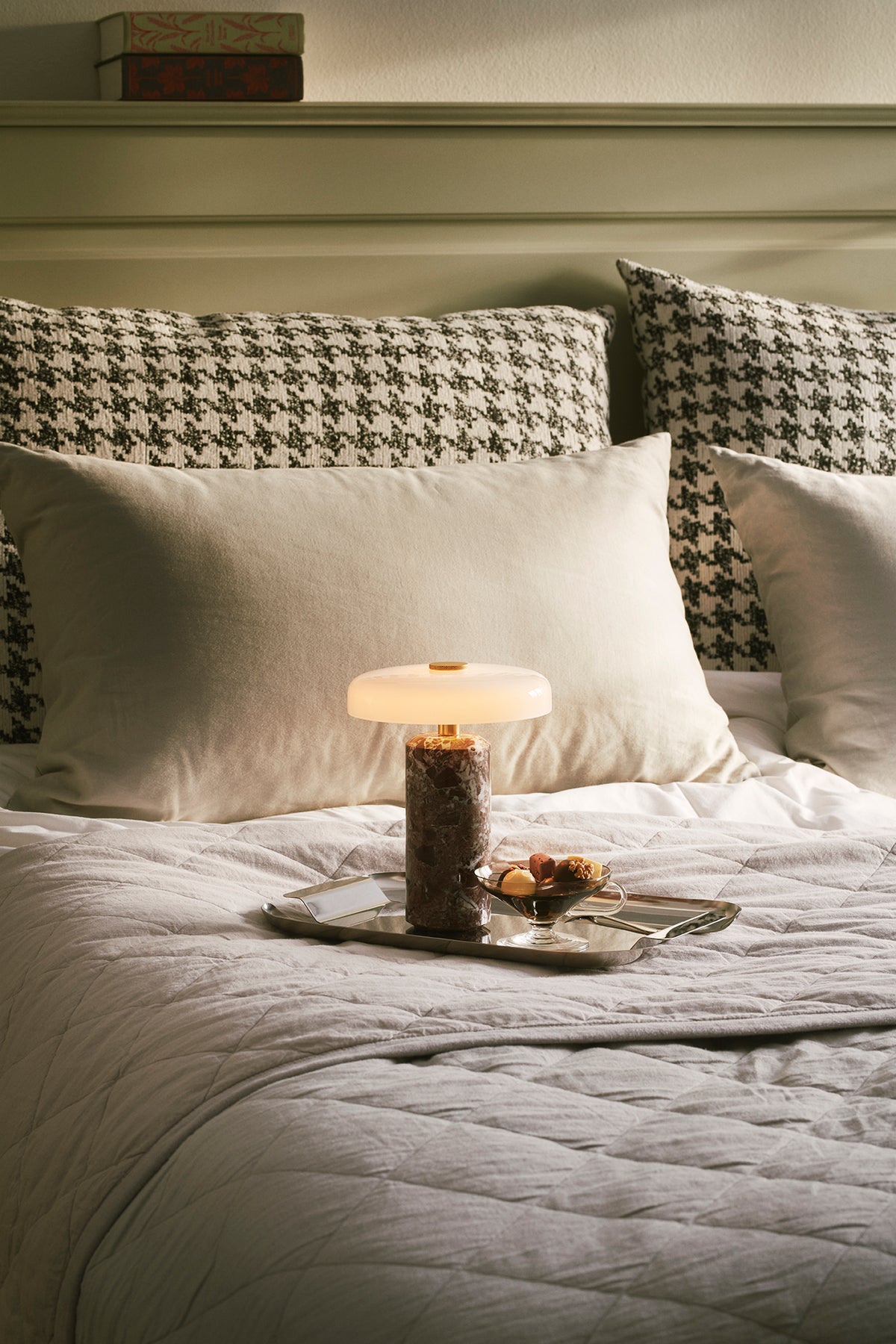 TRIP lampeskærm, white glossy • Design by Us - Copenhagenhomedesign