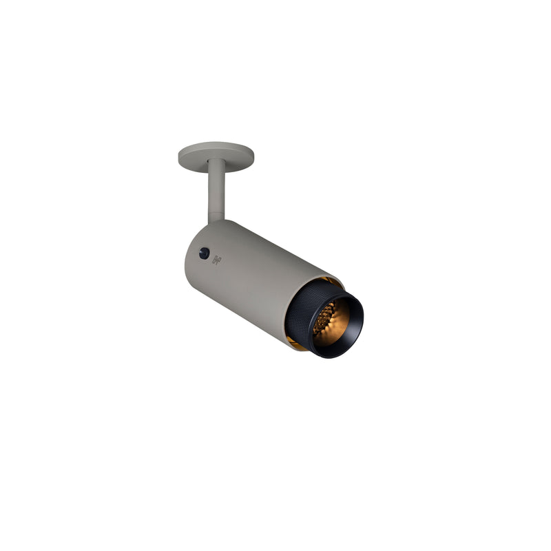Exhaust Spot Cross i stone med sorte detaljer • Buster + Punch