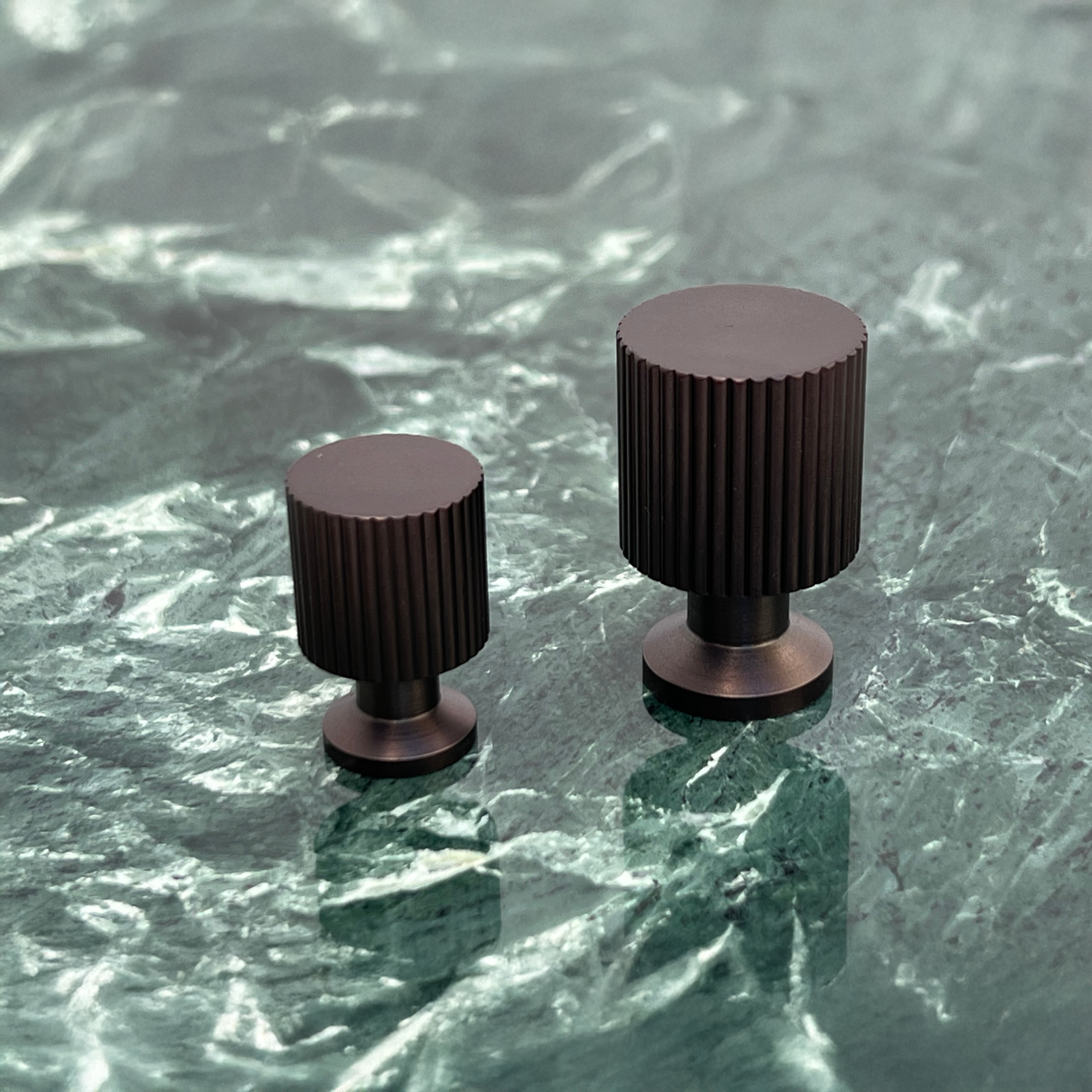 Marienlund • Møbelknop, bruneret messing