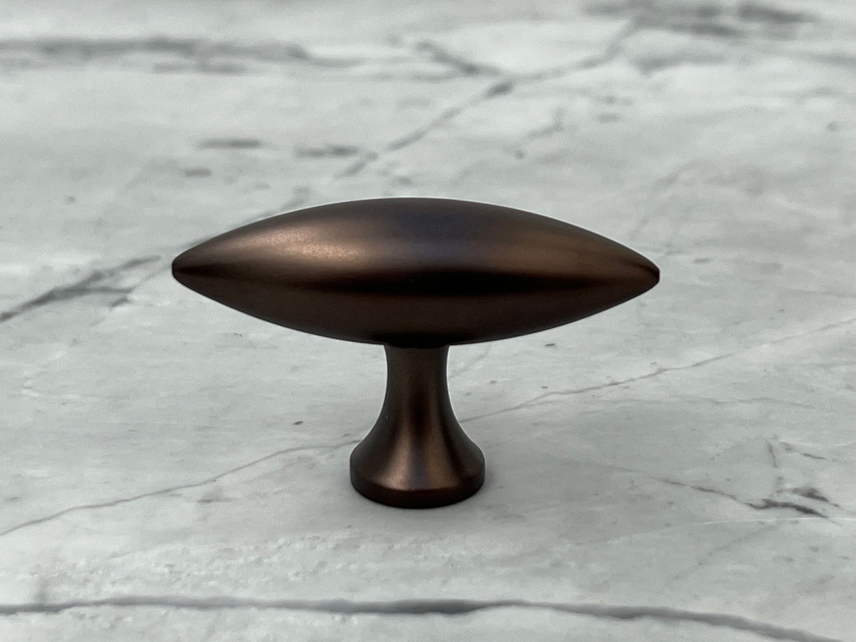 Møbelknop i bronze / bruneret messing - Nyholm • Chr. Jørgensen - Copenhagenhomedesign