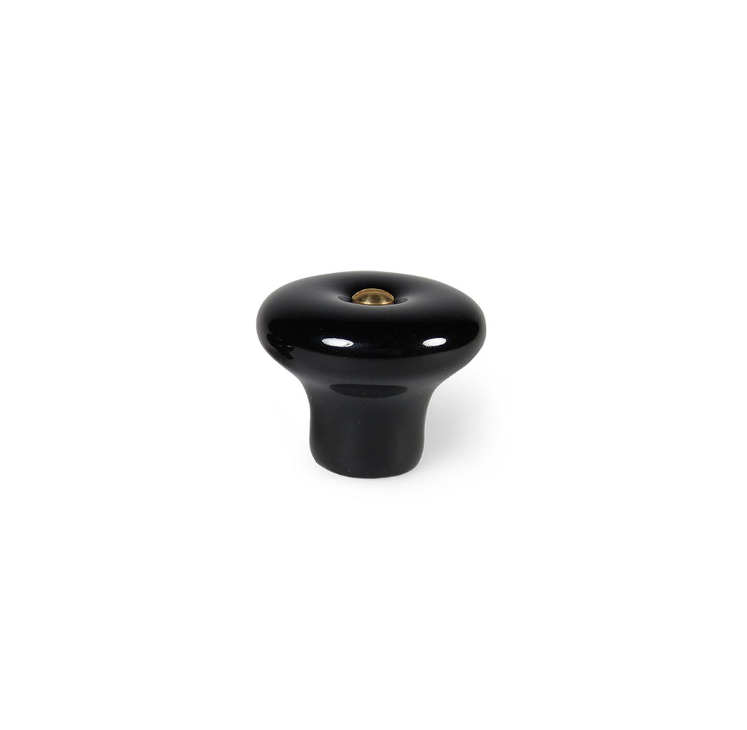 Lyngby porcelænsknop, 31 mm, sort med messingskrue • Chr. Jørgensen